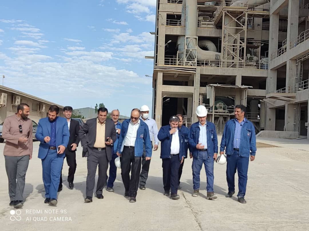 بازدید مهندس هوشیاری از سیمان زنجان در راستای افزایش ظرفیت تولید